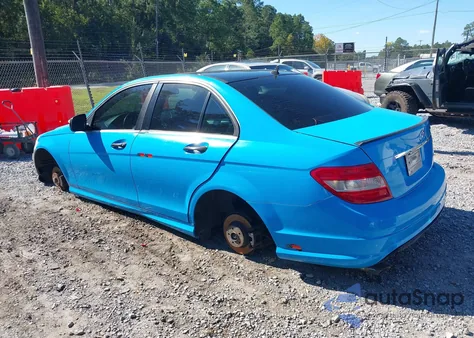 2008 Mercedes-Benz C 300 Sport из США, поврежденный, VIN WDDGF54X18F049840